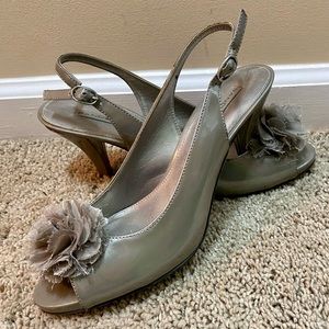 Taupe sling back heels